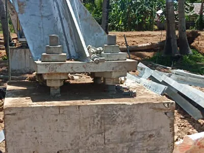 60-метровая 4-гранная решетчатая башня из уголков